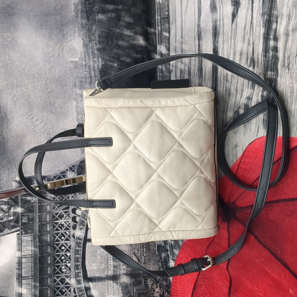 Marc Jacobs Mini Quilted Bag - Picture 4 of 16